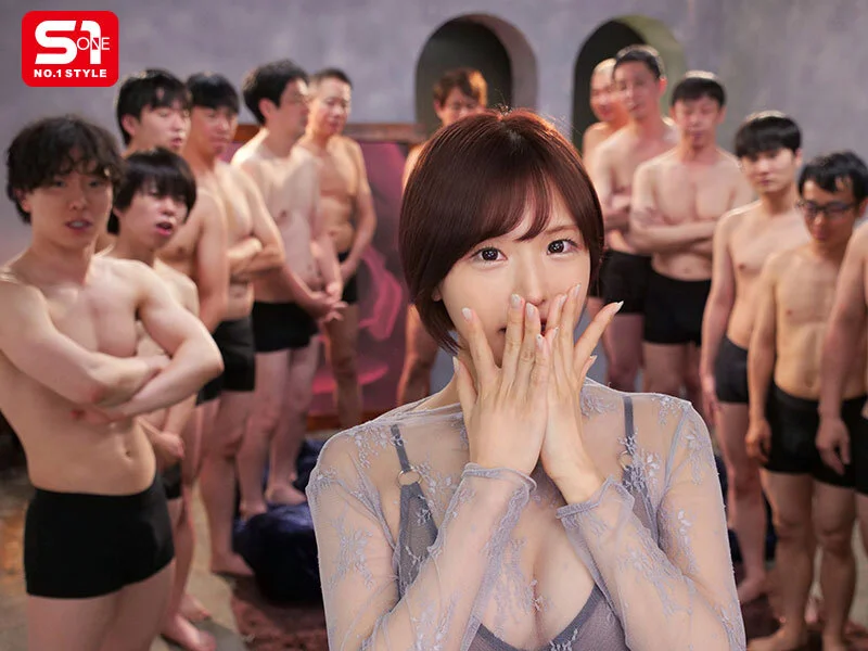 男だらけの環境に、びっくりする美少女。