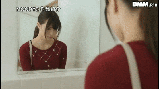 女子トイレに堂々と侵入する3人の男。押し倒される高橋しょう子。