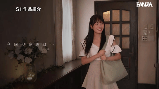 何も知らないまま撮影現場に現れた榊原萌